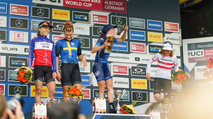 Bec McConnell and Pidcock win Albstadt World Cup