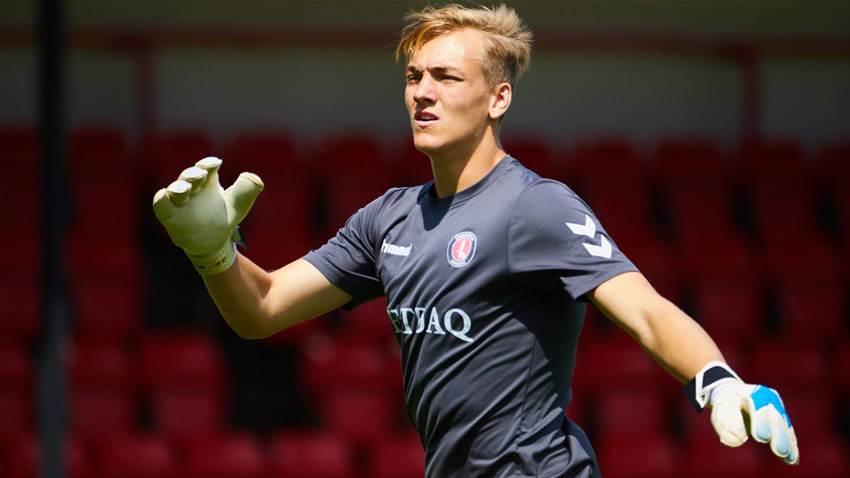 Premier League legend tips Aussie for 'top, top' career Premier League legend tips Aussie for 'top, top' career