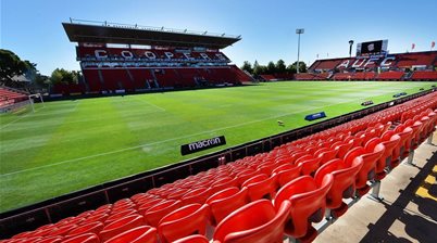 New Adelaide football stadium on political agenda