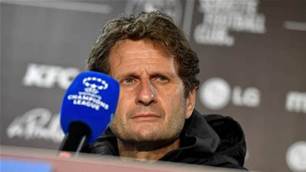 Aussie coach lands one of the biggest jobs in world football
