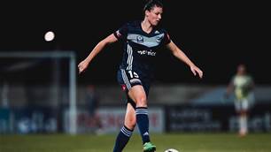 Gielnik scores wonder goal as Victory demolish WSW