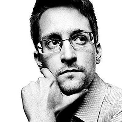 US sues Snowden for memoir profits