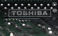Toshiba considering split into three separate units