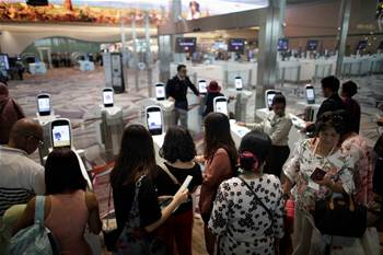 Singapore airport looks to facial recognition to find late passengers