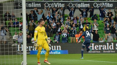 Deng that's good! Melbourne Victory defender's stunning goal
