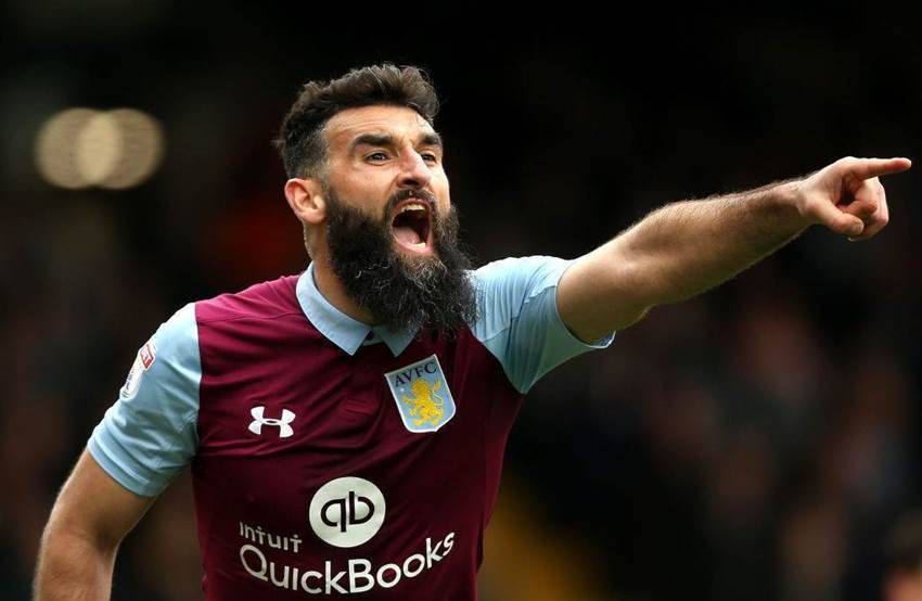 'Jedinak's hitting another level before the World Cup' 'Jedinak's hitting another level before the World Cup'