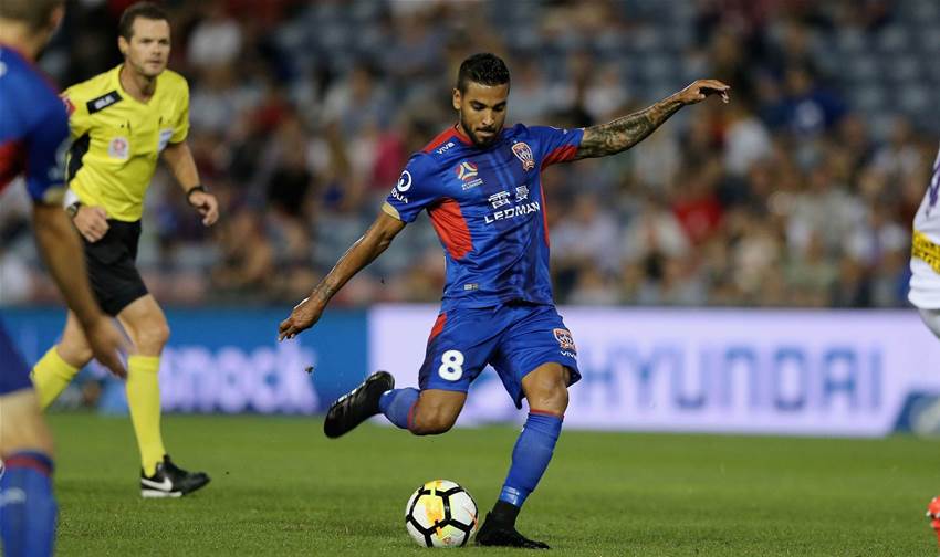 Vargas extends Newcastle Jets stay Vargas extends Newcastle Jets stay
