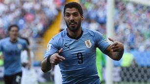 Uruguay beat Saudi Arabia 1-0 to reach knockout stages