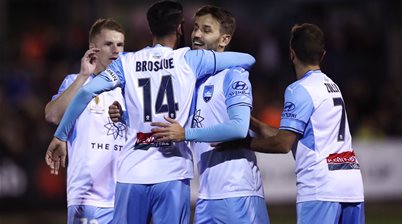 FFA Cup: Sydney survive scare, Mariners sink