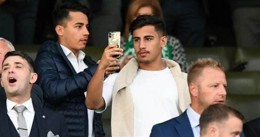 Arzani watches on as Rogic's Celtic draw Arzani watches on as Rogic's Celtic draw