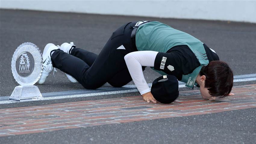 Park wins in Indy to reclaim No.1 ranking Park wins in Indy to reclaim No.1 ranking