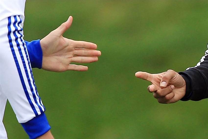 Rock, paper, scissors referee withdraws suspension appeal Rock, paper, scissors referee withdraws suspension appeal