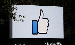 Facebook to create privacy panel, pay $7bn to US