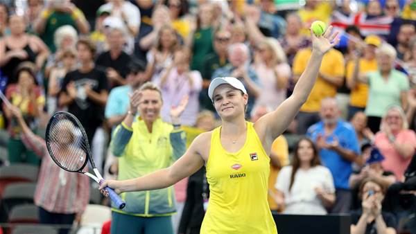 Barty gives Australia the lead