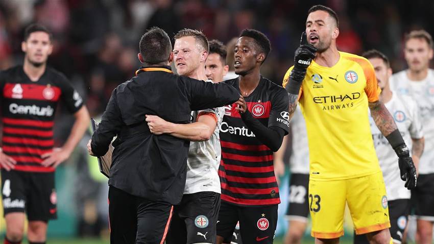 Wanderers' Babbel fumes over penalty call Wanderers' Babbel fumes over penalty call