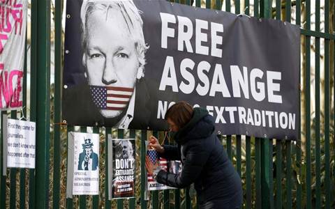 Assange lawyer says she saw Trump ally offer to arrange pardon