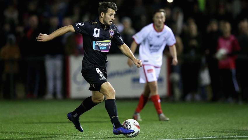 Jets' woes tempting Hoolahan return Jets' woes tempting Hoolahan return