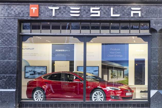 California county says Tesla factory cannot operate normally in coronavirus shutdown