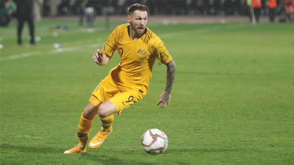 Socceroo signs new SPL deal
