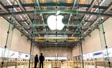 Apple plans to debut low cost 5G iPhone in March