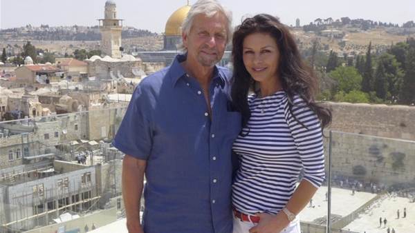 Catherine Zeta-Jones, 51, Shared Everything She Eats in a Day to Stay Satisfied