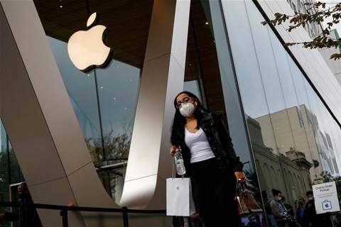 Apple becomes first company to hit US$3 trillion market value