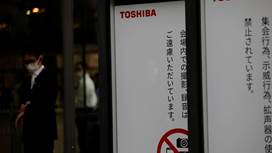 Major shareholder Farallon calls on Toshiba to solicit buy-out offers