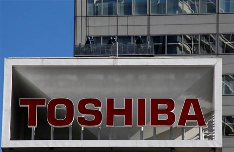Toshiba shareholders vote in directors from activist funds to board