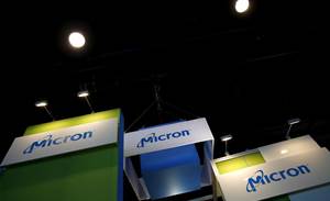 Micron's weak outlook sparks concerns of chip down cycle