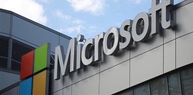 Microsoft soothes market fears with forecast for double-digit revenue growth