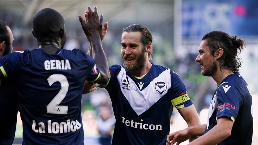 Victory too strong for Reds on road in A-League