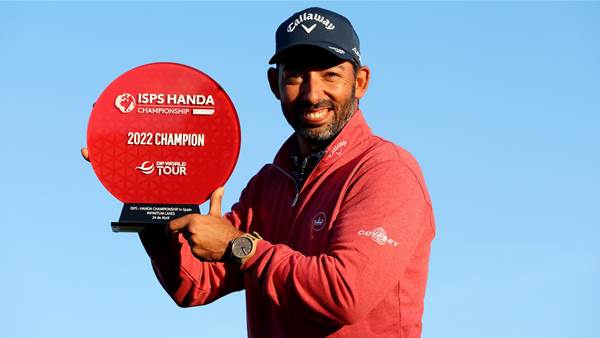 Larrazabal goes low to win at home