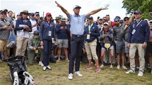 Zalatoris and Fitzpatrick avoid calamity to lead U.S. Open