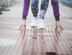 4 Ways To Keep Your Workout Habit Going Strong When It’s Cold Or Raining