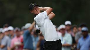 Cam grabs key point as US dominates Presidents Cup day one