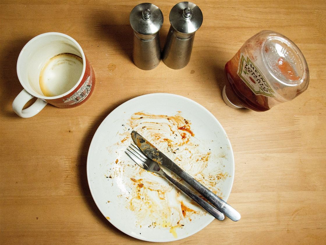 debate: is it rude to start eating before others have been served? debate: is it rude to start eating before others have been served?