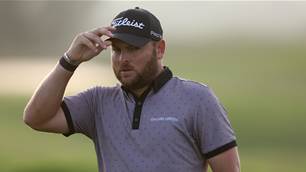Unwell Smith takes Portugal Masters lead