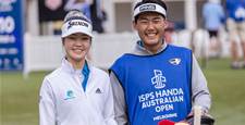 Grace upstages major winners for Aussie Open lead