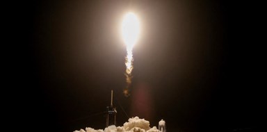 Amazon taps SpaceX to help launch Kuiper satellites