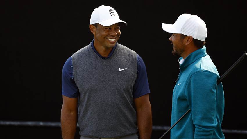 How Tiger's chipping woes helped spark Day’s comeback How Tiger's chipping woes helped spark Day’s comeback