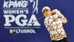 Minjee makes her move at Women's PGA