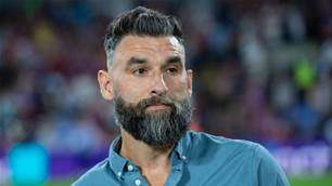 'Instant respect': How Jedinak will handle Tottenham's stars