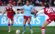 Man City Aussies Fowler, Kennedy home in on WSL crown