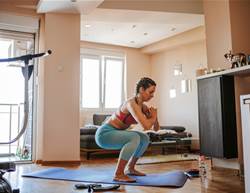 Equipment-Free Moves to ‘Tone Up’ Abs and Legs