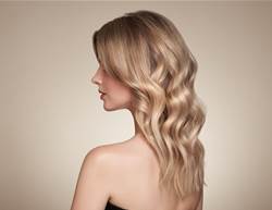 The Gloss Factor: Why Experts Swear by Vitamin E for Your Hair