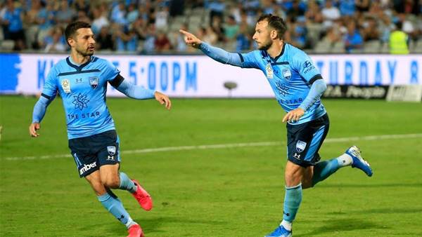 Sydney FC extend A-League hot streak