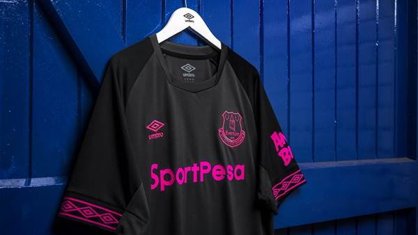 Everton's ladies launch club's 18/19 away strip