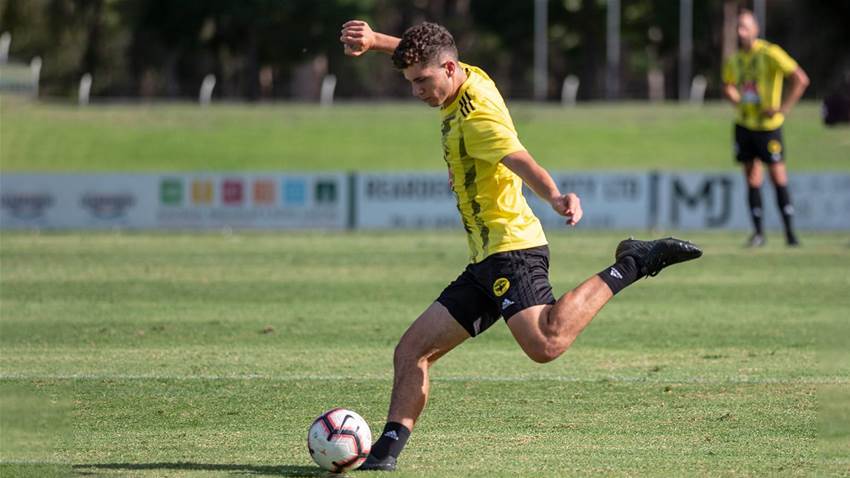 Europe comes looking for Cacace Europe comes looking for Cacace