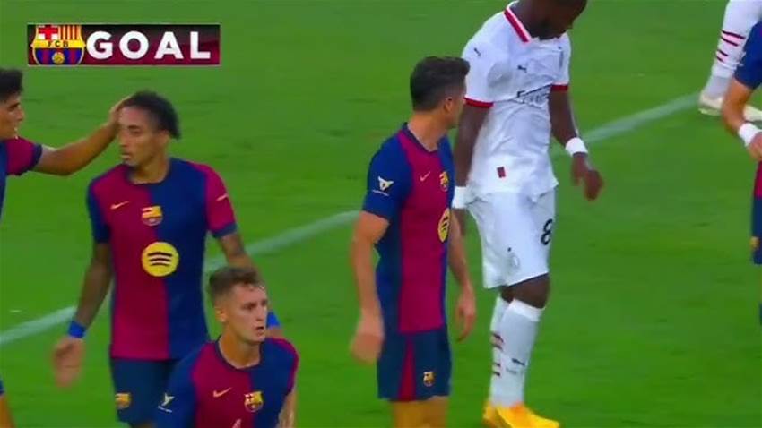 Lewandowski gives Barcelona winning start in Spain Lewandowski gives Barcelona winning start in Spain