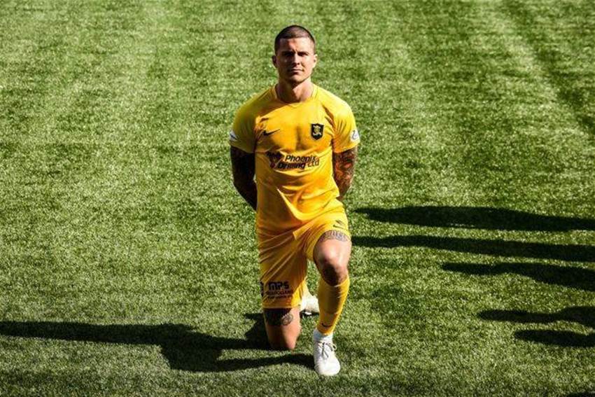Scottish legends rave about Socceroos contender Scottish legends rave about Socceroos contender